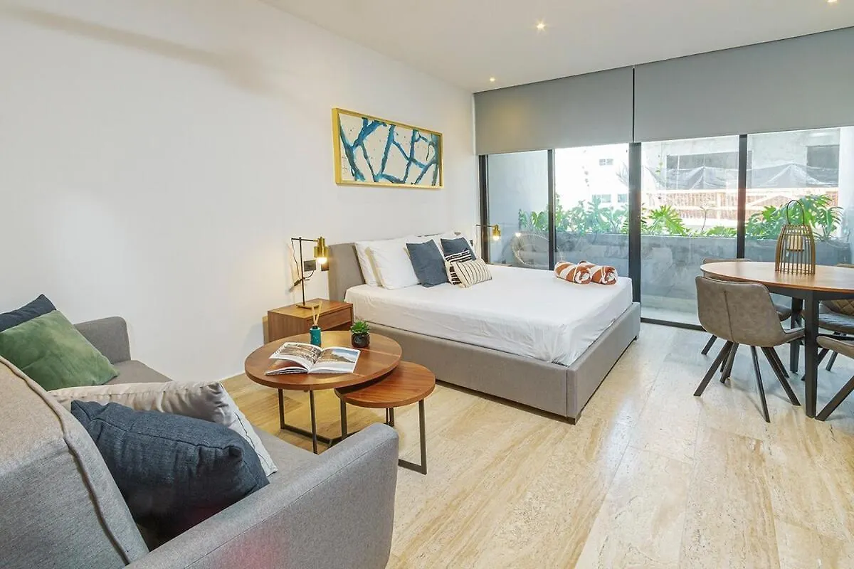 Magnificent Studio In Playa Del Carmen 5Th Ave 0*,  Mexico